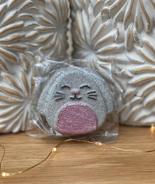 Squish Rabbit Mini Bath Bomb